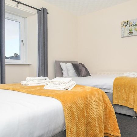 Modern Guest House - Central Inverness - Complimentary Snacks - Free Parking 외부 사진
