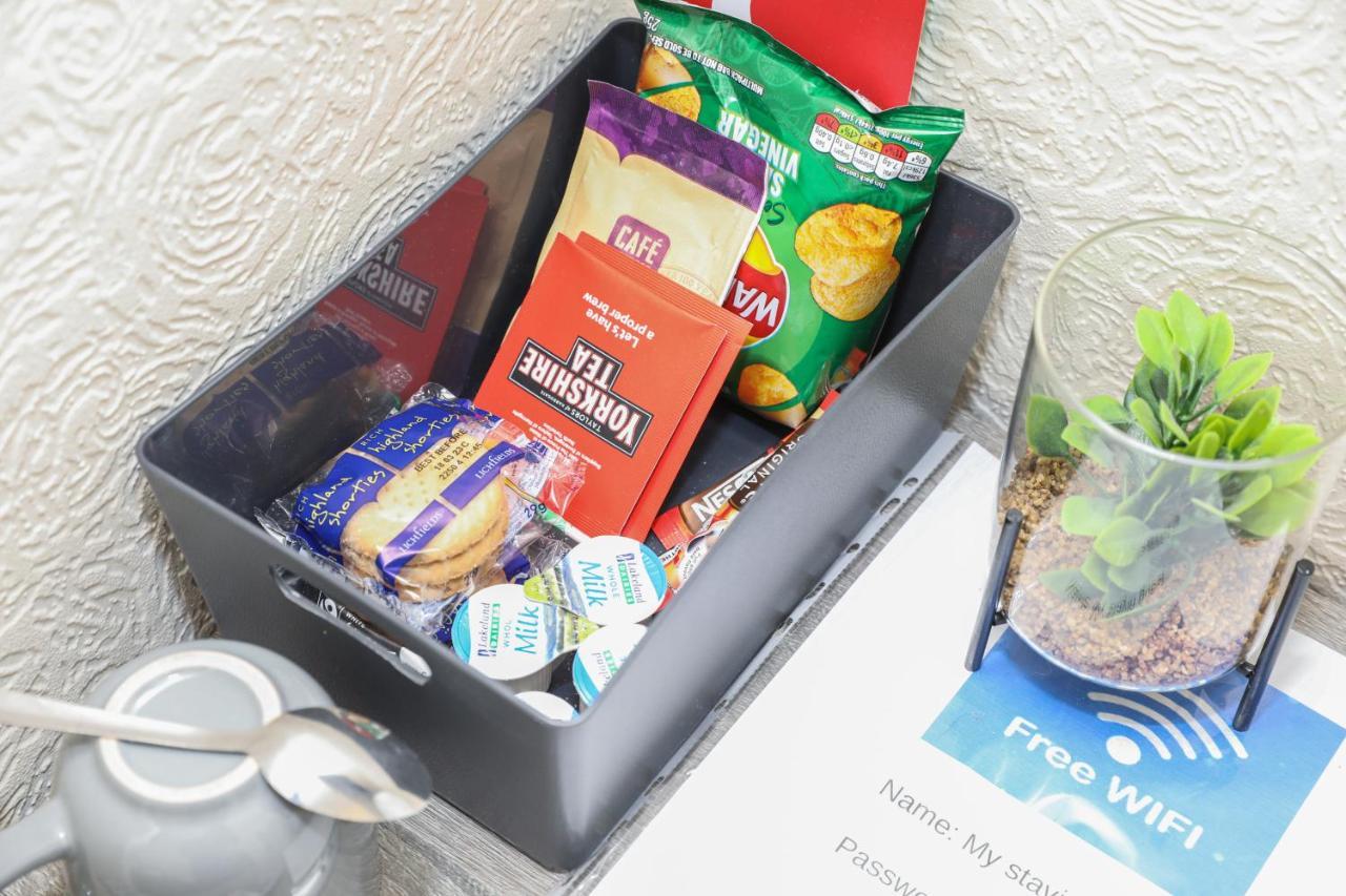 Modern Guest House - Central Inverness - Complimentary Snacks - Free Parking 외부 사진