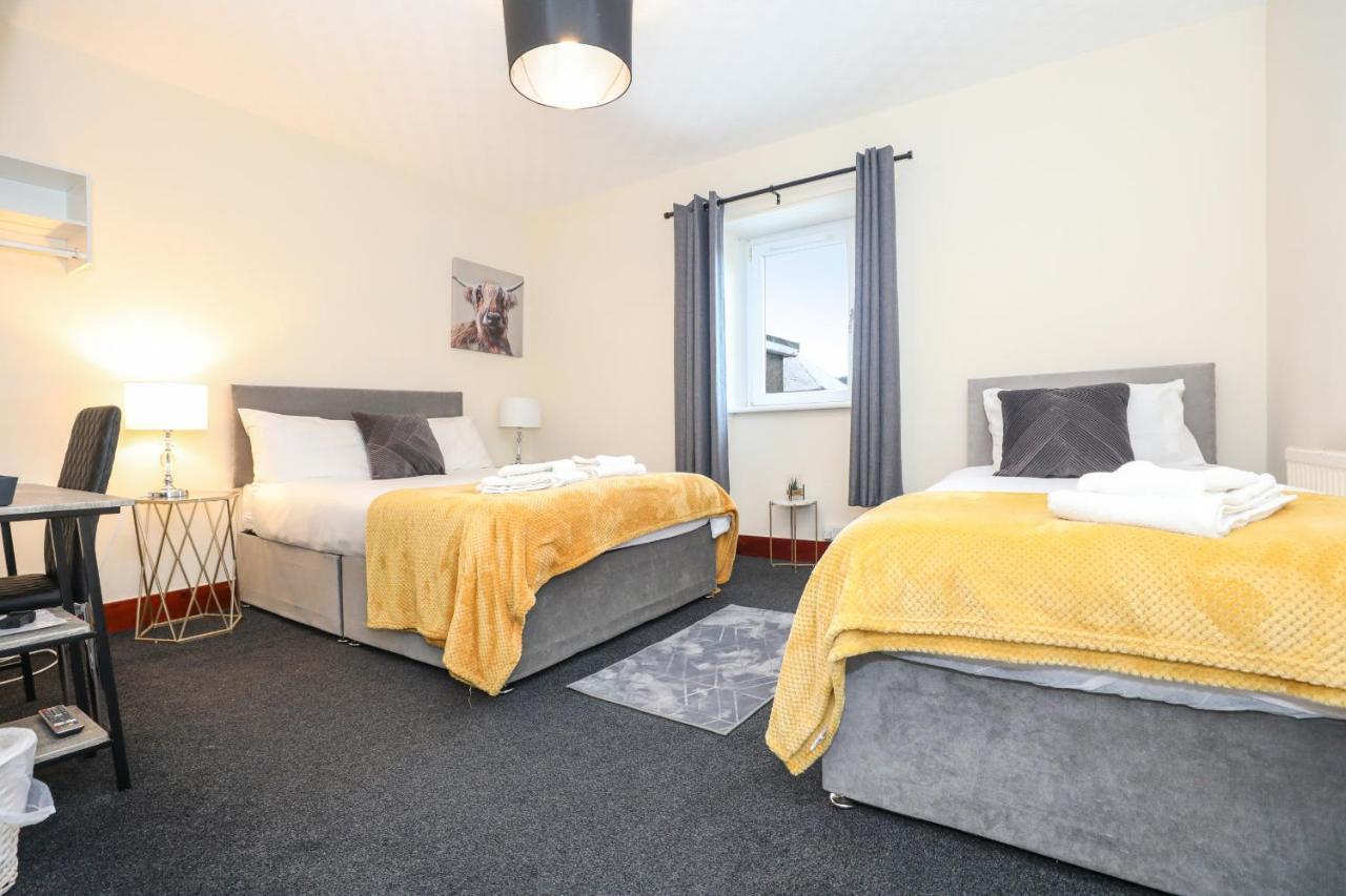 Modern Guest House - Central Inverness - Complimentary Snacks - Free Parking 외부 사진