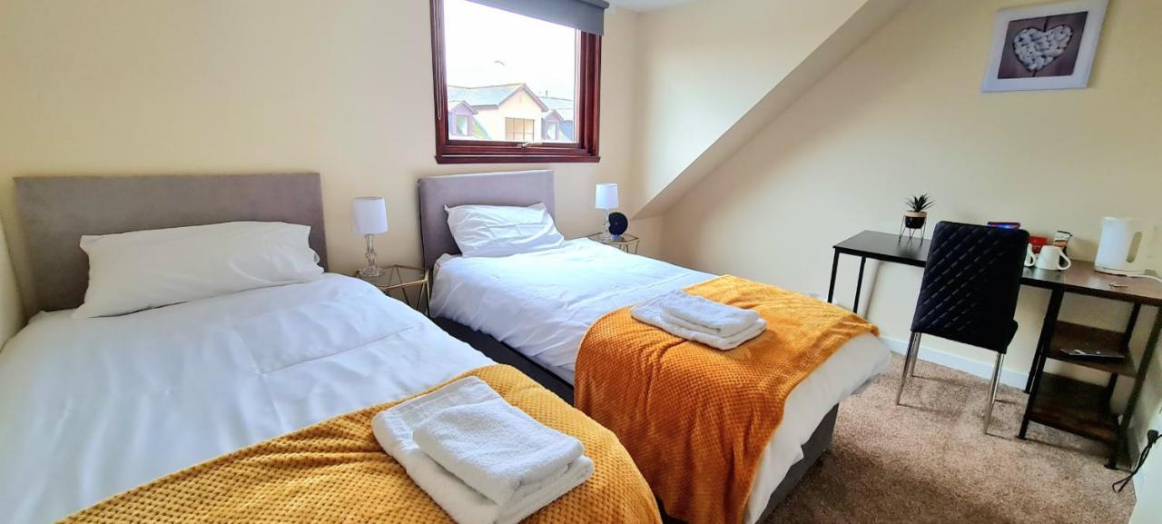 Modern Guest House - Central Inverness - Complimentary Snacks - Free Parking 외부 사진