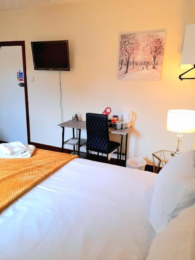 Modern Guest House - Central Inverness - Complimentary Snacks - Free Parking 외부 사진