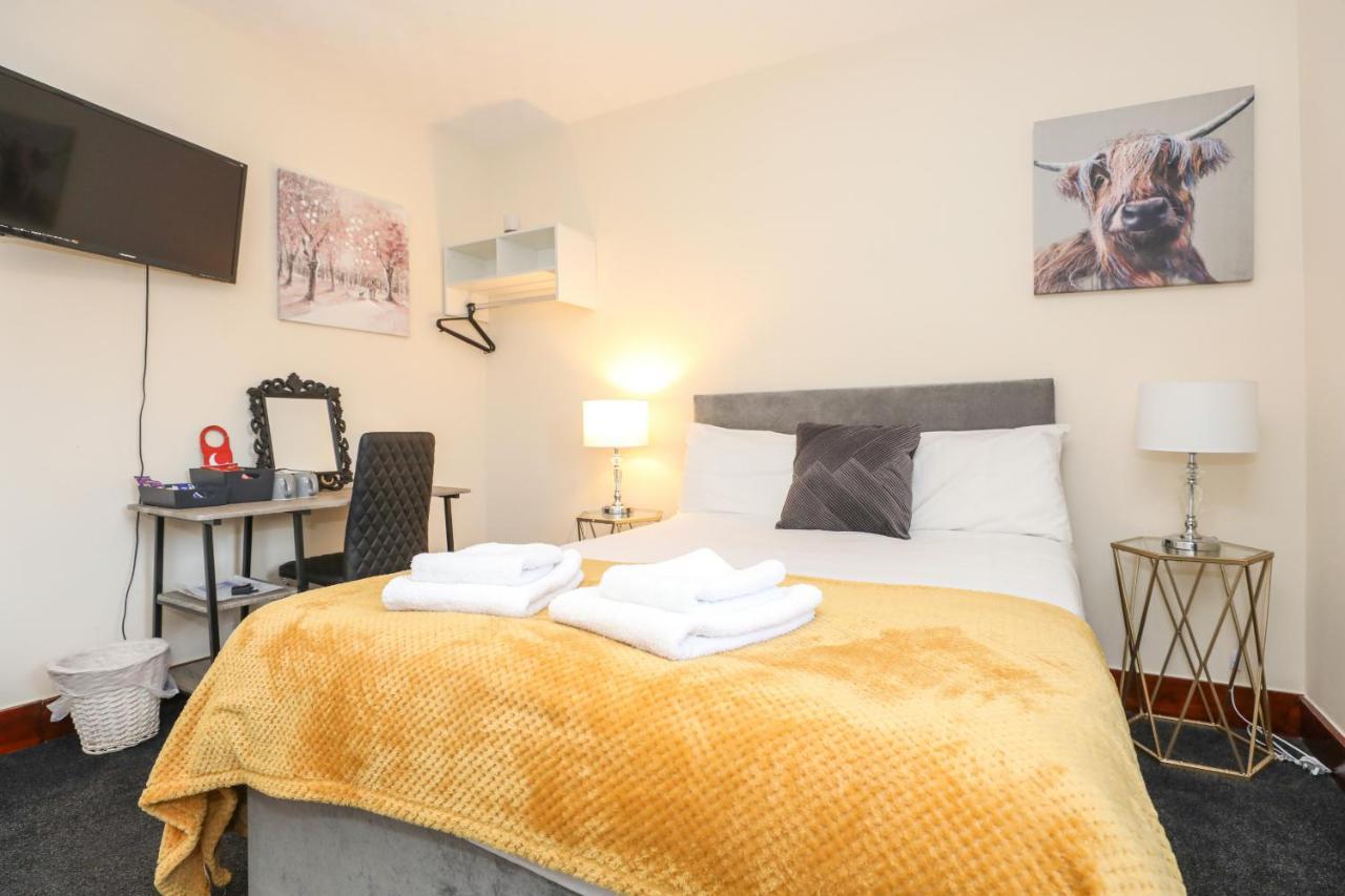 Modern Guest House - Central Inverness - Complimentary Snacks - Free Parking 외부 사진